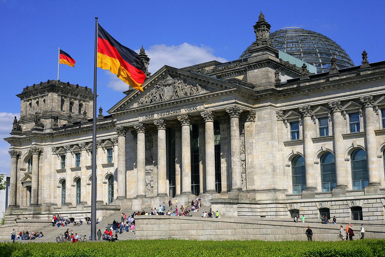 Nuevos cambios en la normativa de balcones solares en Alemania: Julio 2024